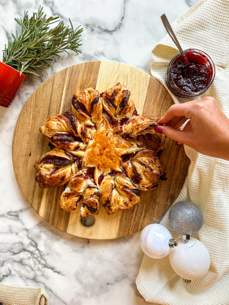 Cranberry and Brie Christmas Pastry Star