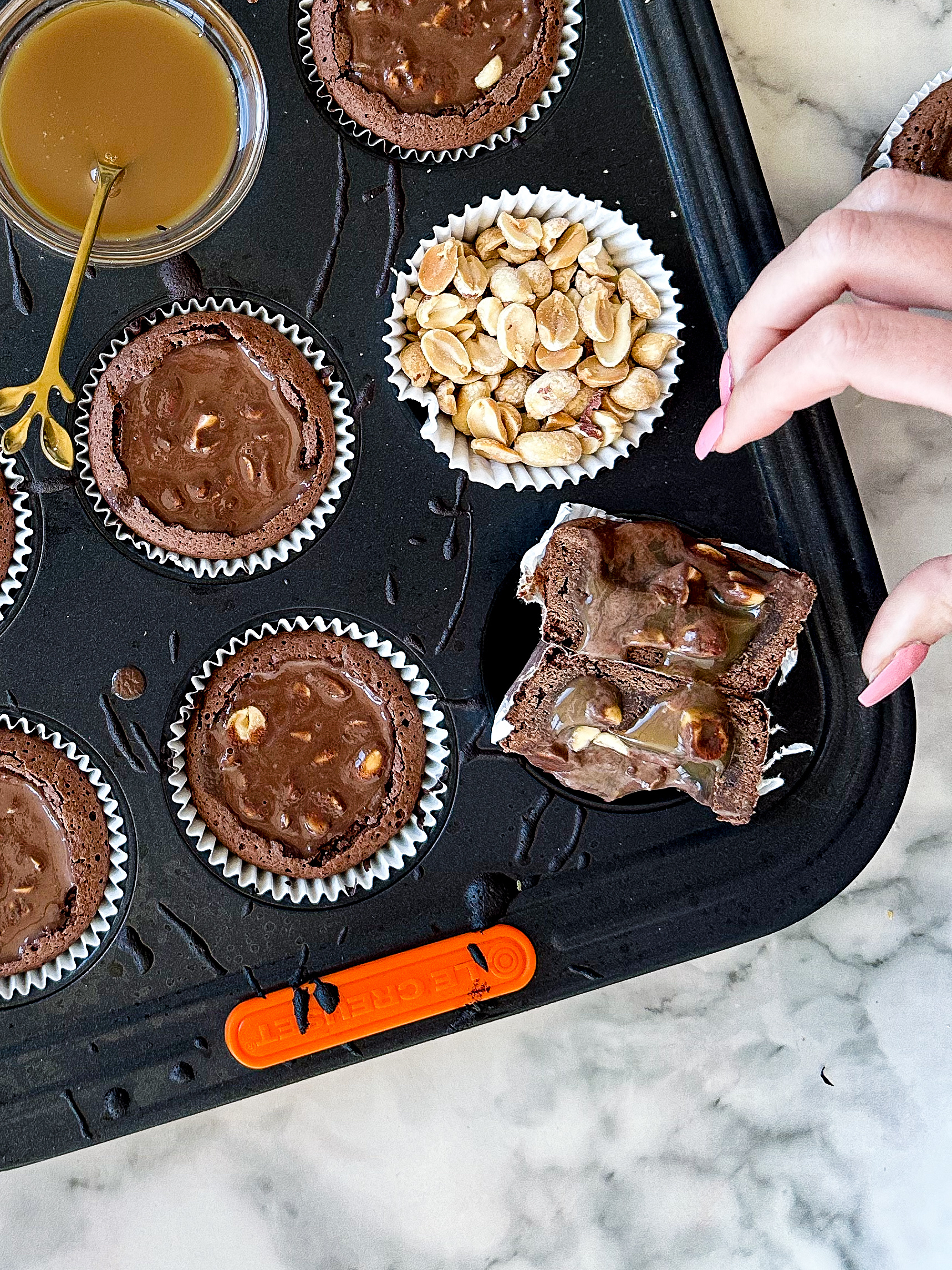 Snickers Caramel Brownie Cups
