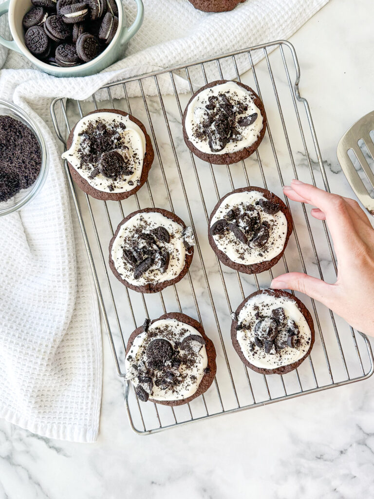 Frosted Oreo Cookies