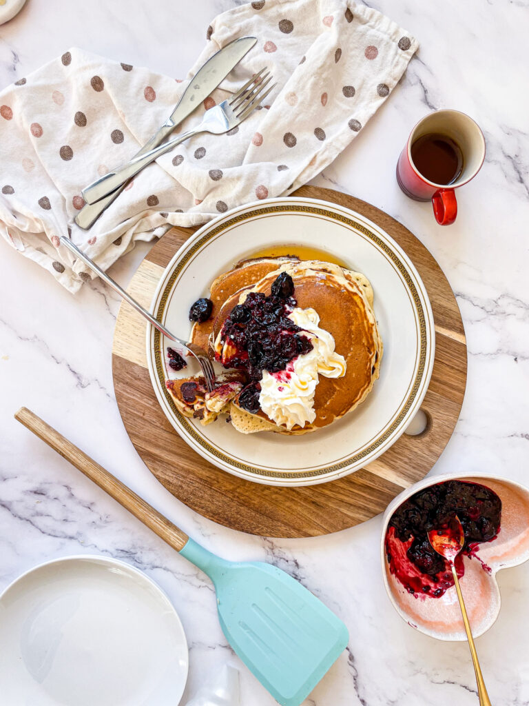 Fluffy Pancakes (with a Quick Berry Compote)
