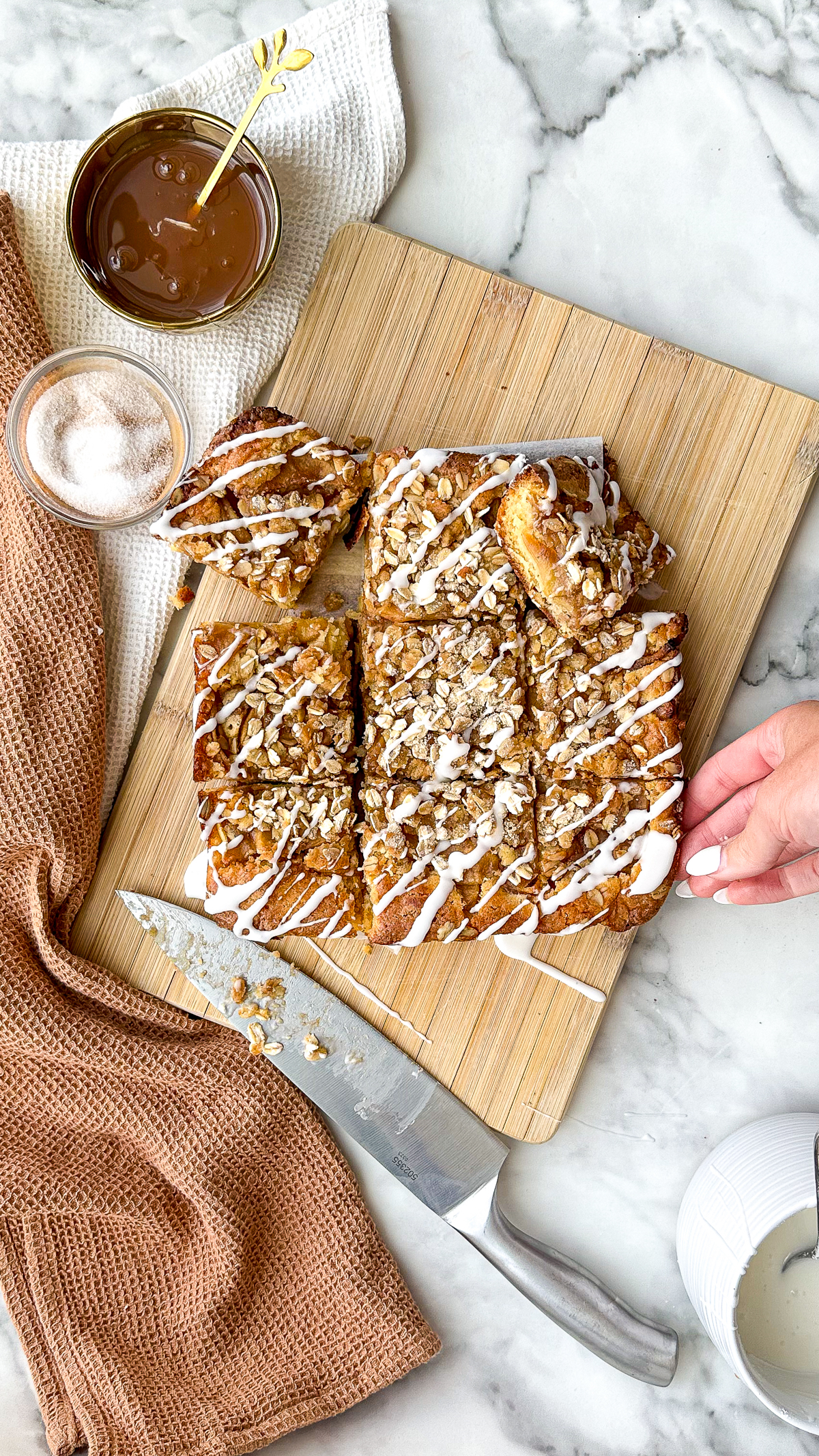 Caramelized Apple Crisp Blondies