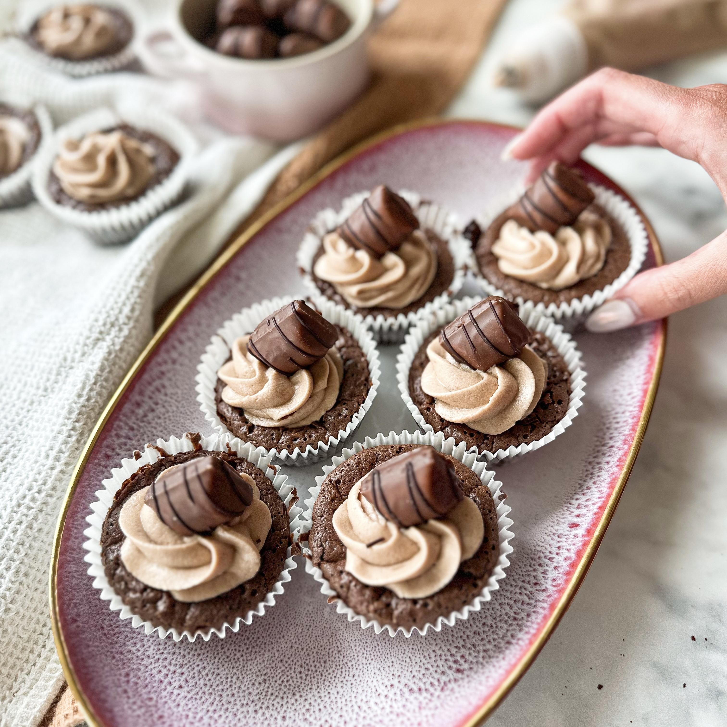 Nutella Buttercream Brownie Cups