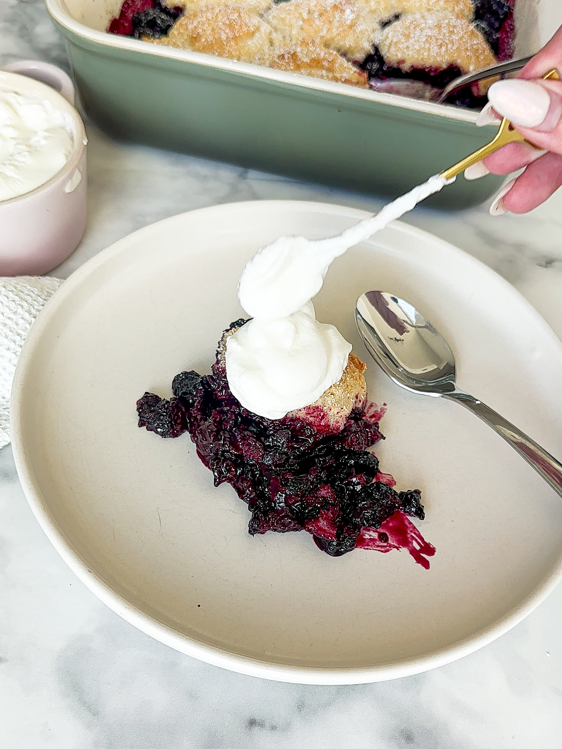 The Easiest Blackberry Cobbler