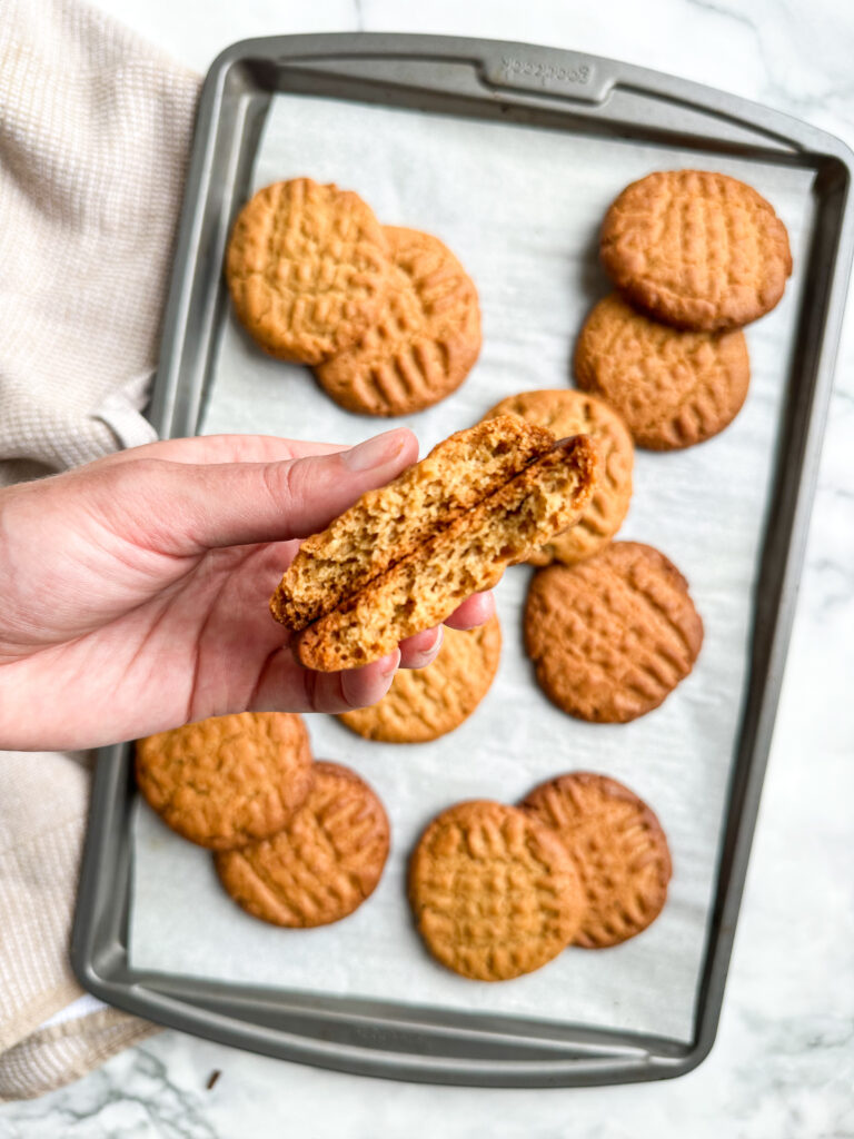 Classic Peanut Butter Cookies