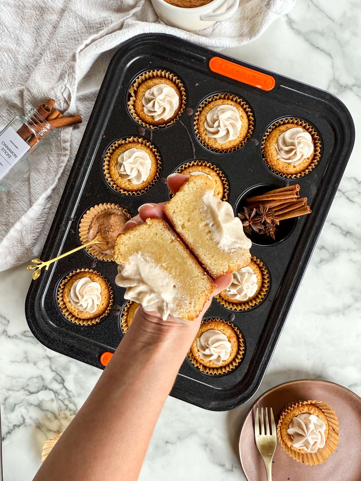 Chai Latte Blondie Cups