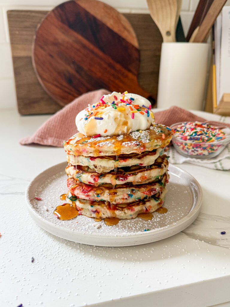 Easy Funfetti Pancakes