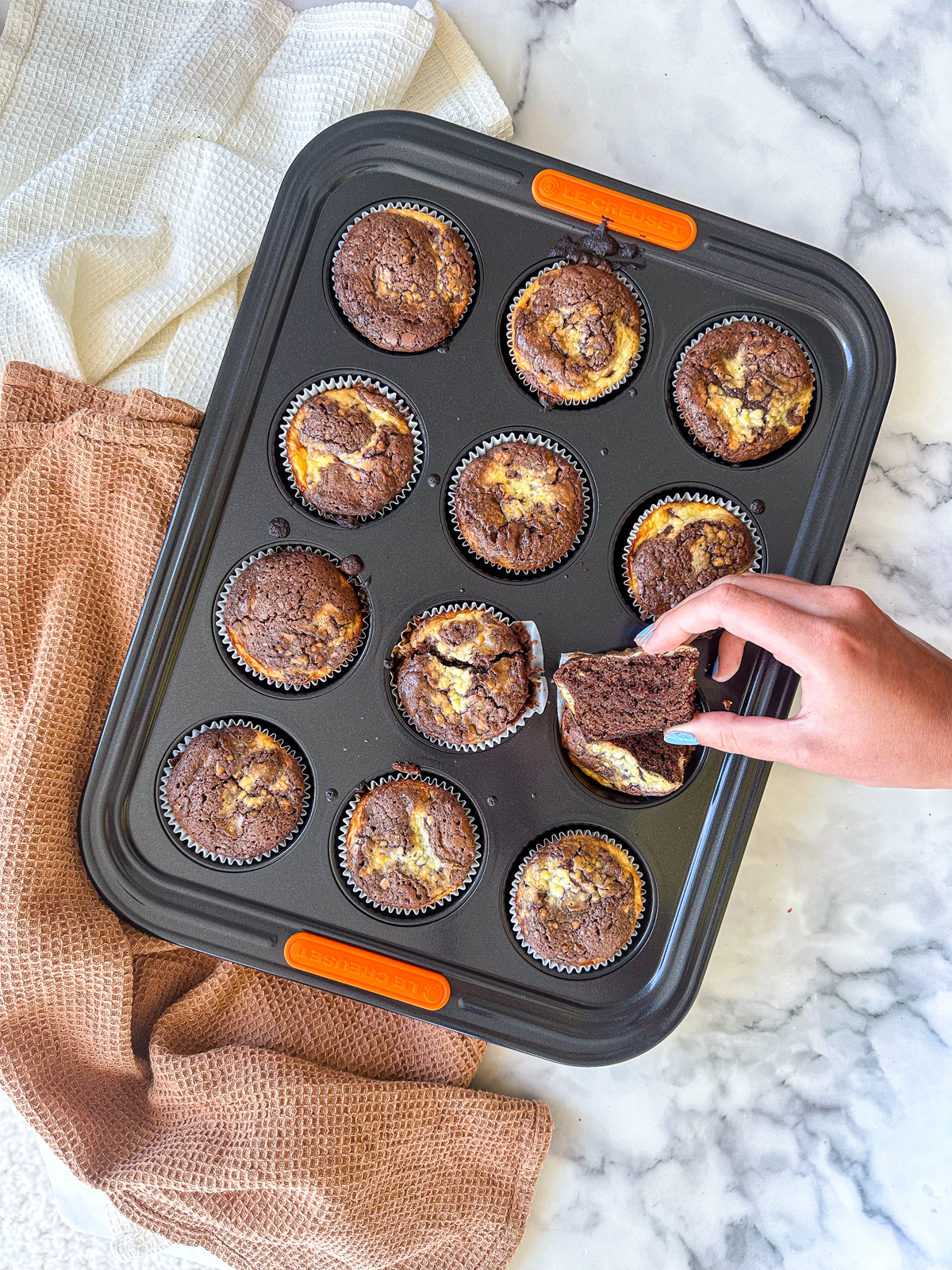 Vanilla Cheesecake Brownie Cups