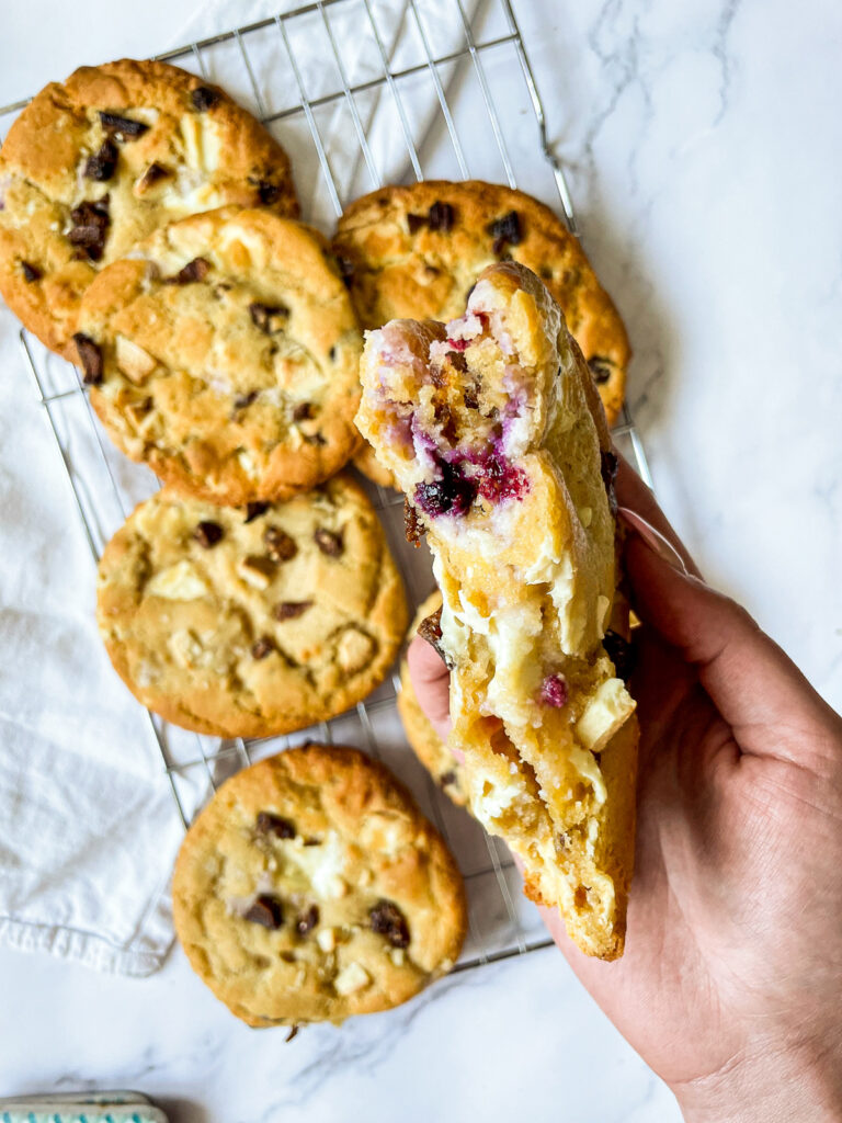 Strawberry Cheesecake Stuffed Cookies