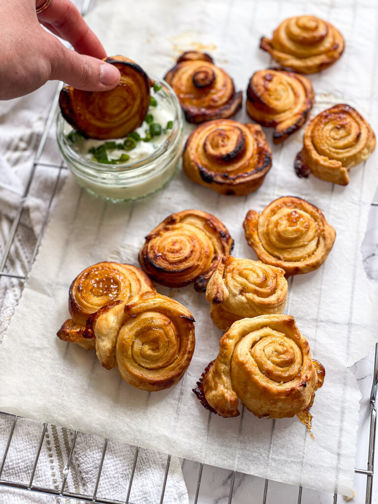 Easy Mango Chutney Swirls with Raita Recipe