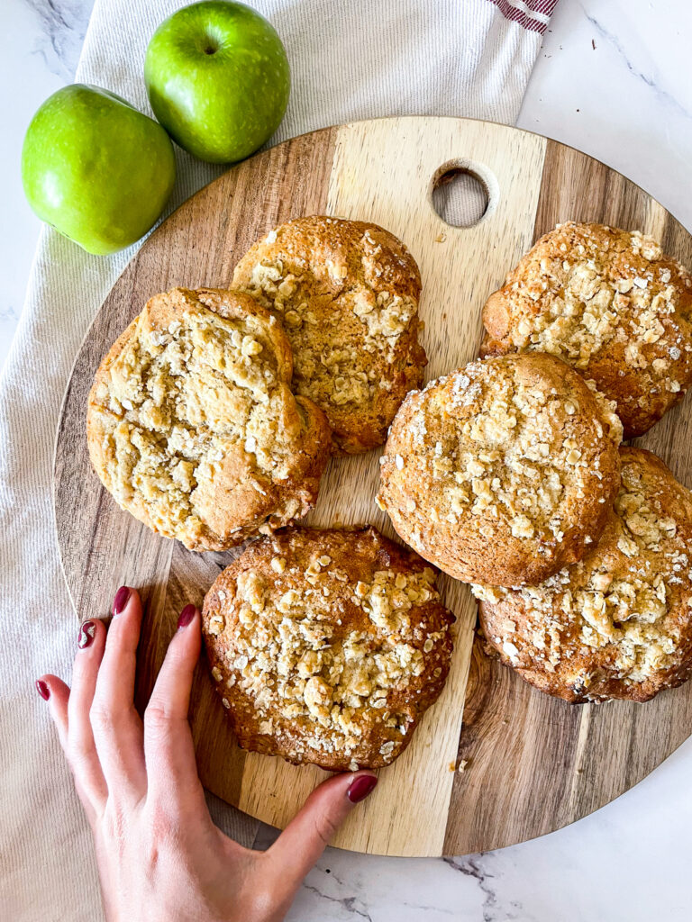 Cinnamon Apple Crumble Topped Cookies