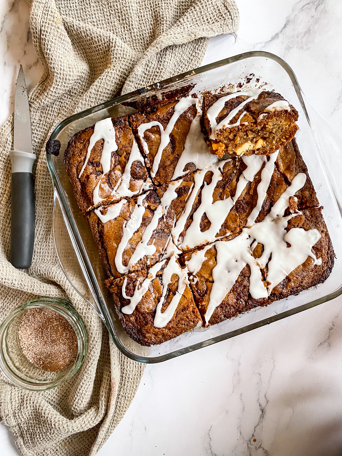 Cinnamon Roll Blondies