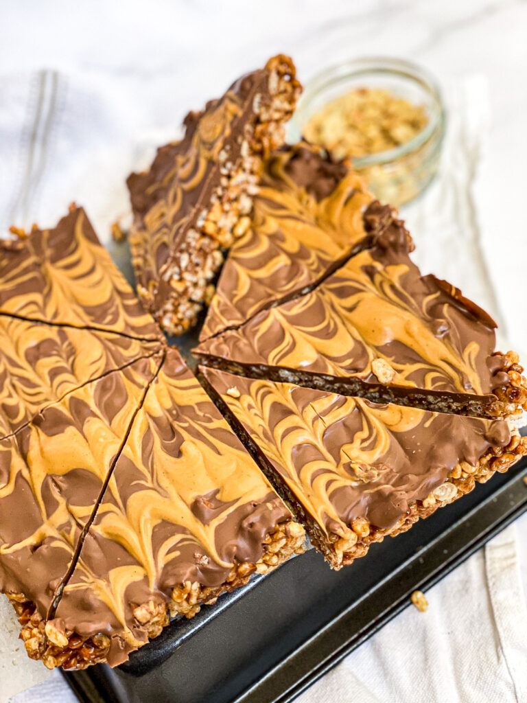 Snickers Rice Krispie Slice (No Bake)