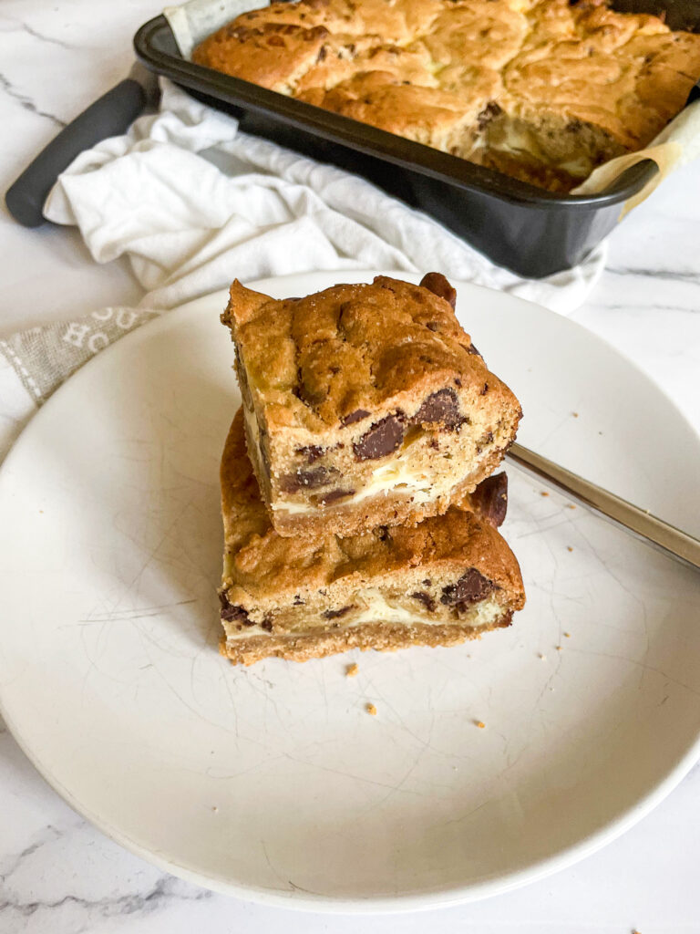 Cookie Dough Cheesecake Bars