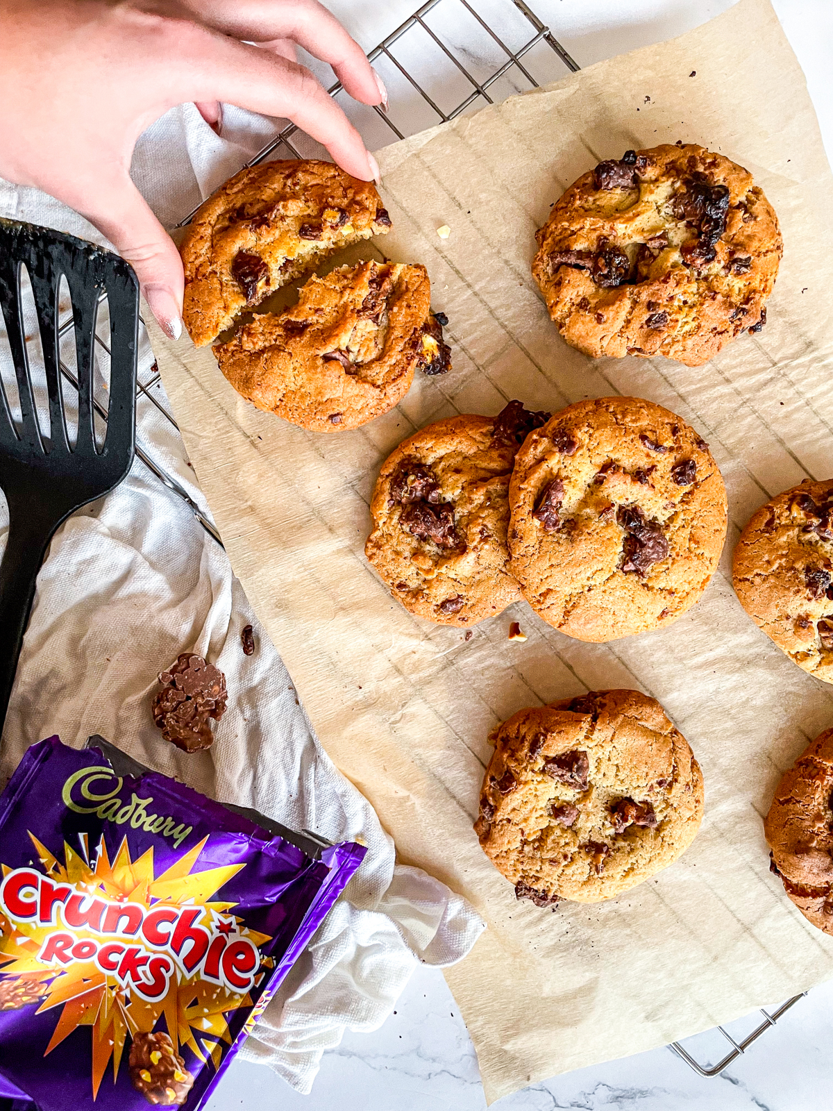Honeycomb and Milk Chocolate Cookies