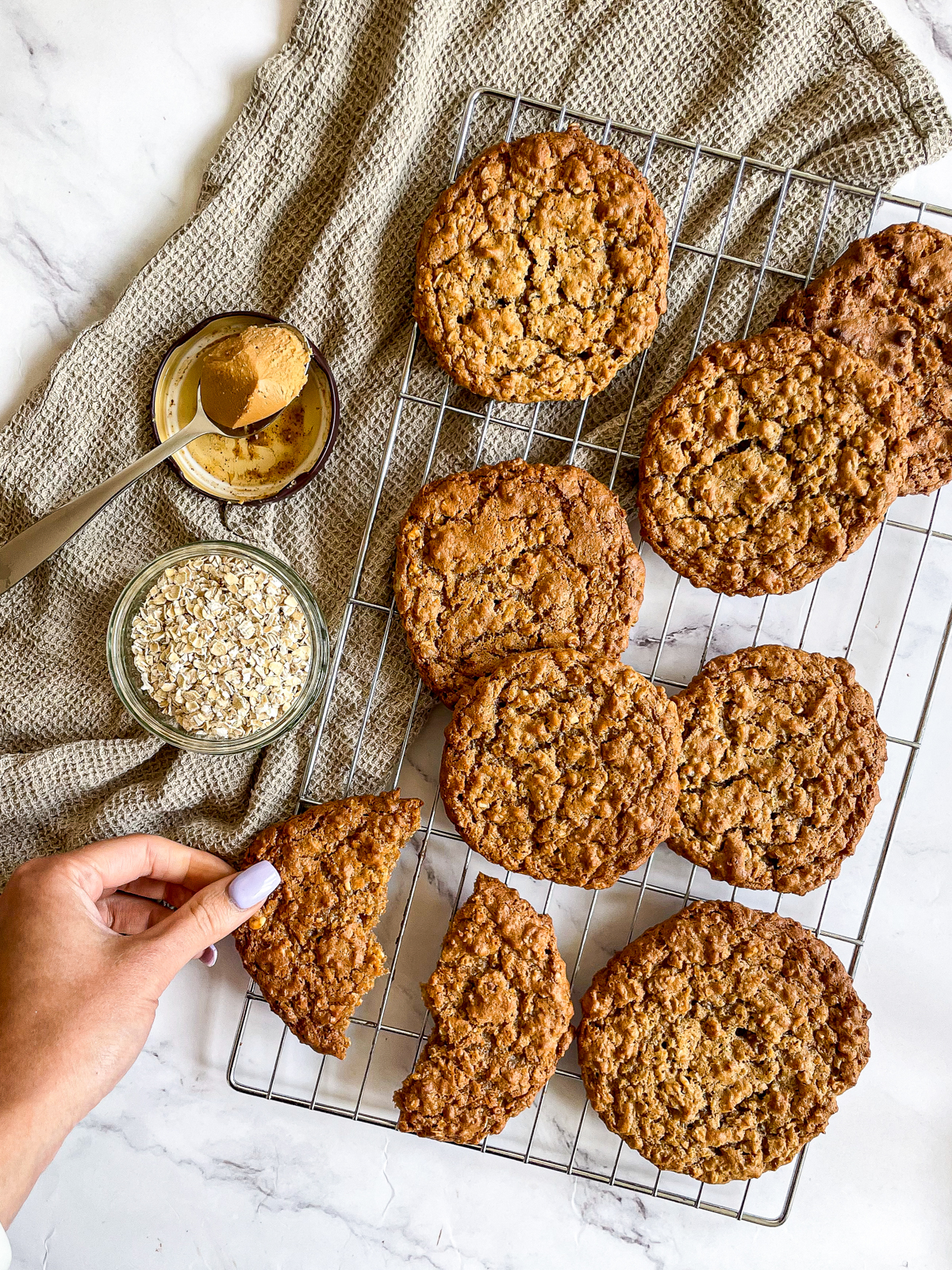 Peanut Butter and Oat Cookies